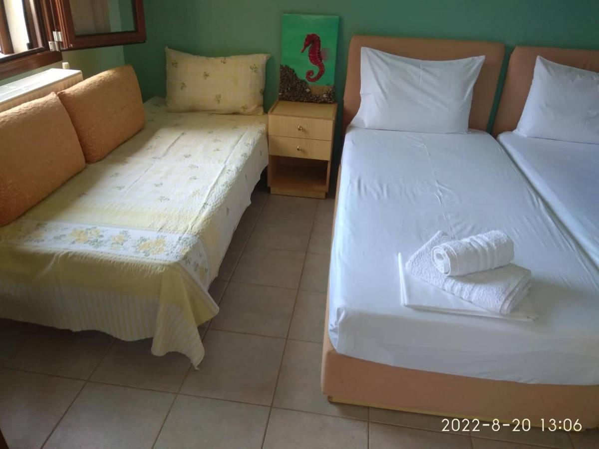 Roula Rooms Stratonion Luaran gambar