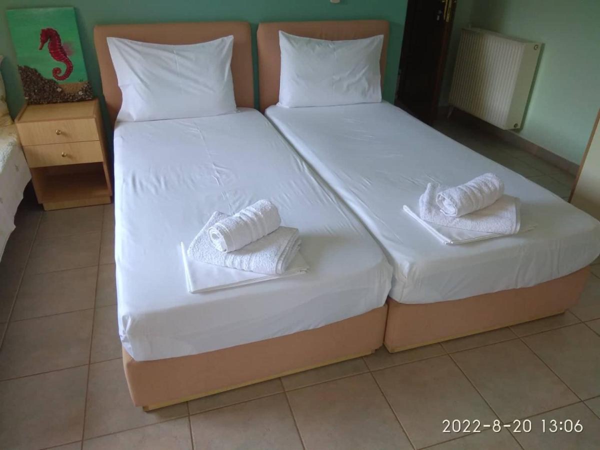 Roula Rooms Stratonion Luaran gambar
