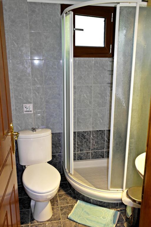 Roula Rooms Stratonion Luaran gambar
